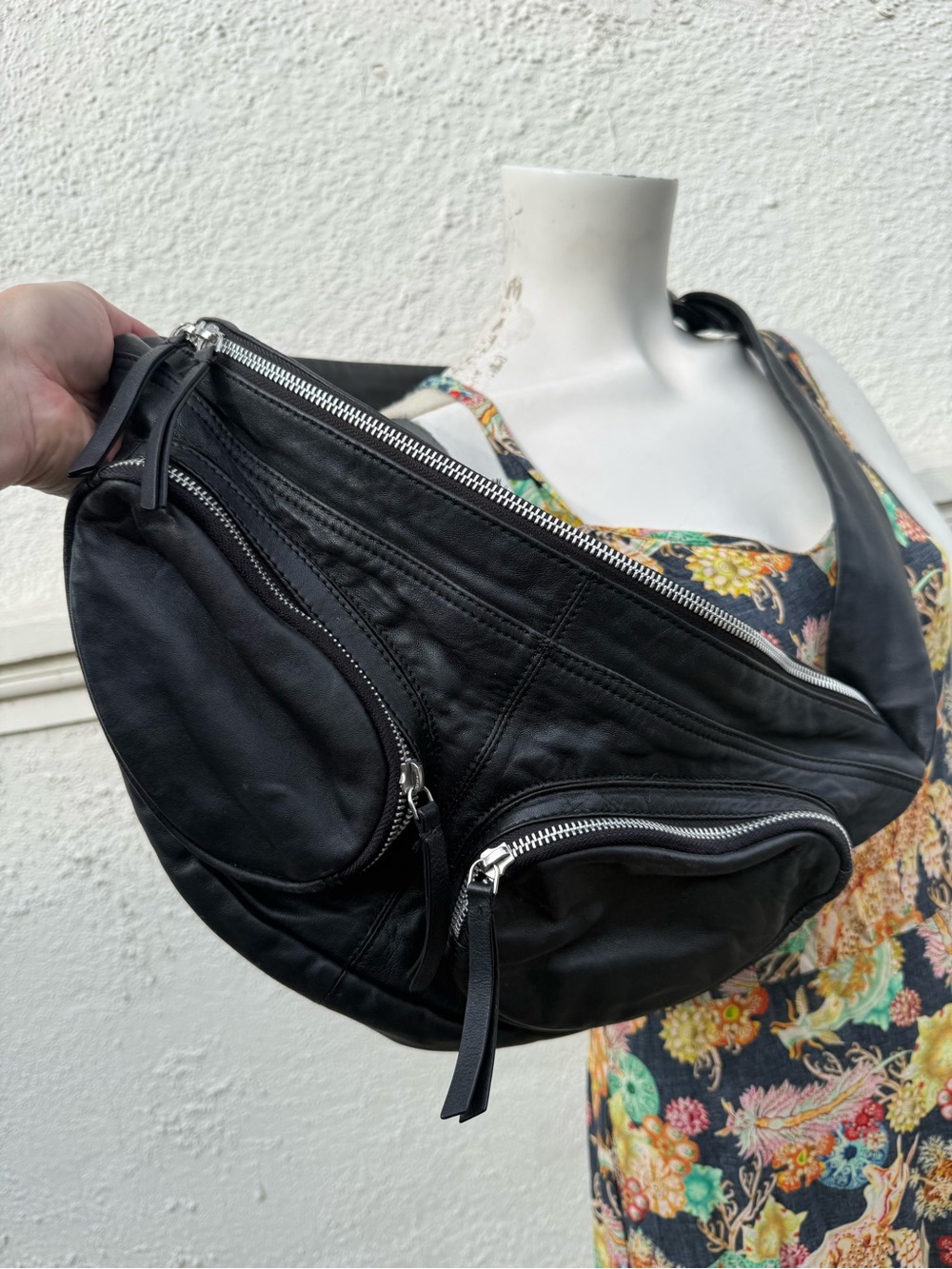 Free people lamb Black Leather Crossbody Sling Bag - - Picture 4 of 8